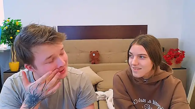  Olli  Stiw  online show from February 10, 9:13 am