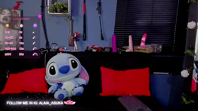 Snapshot of Alaia_Asuka chatting on January 13, 7:42 pm Alaia Asuka online show from January 13, 7:42 pm