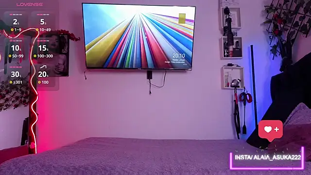 Snapshot of Alaia_Asuka chatting on November 1, 8:11 pm Alaia Asuka online show from November 1, 8:11 pm