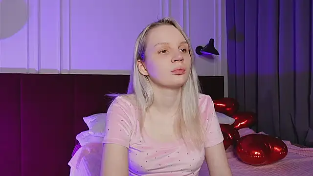 Beatrica Klein online show from February 16, 1:49 pm
