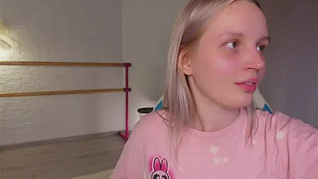 Beatrica Klein online show from September 15, 3:45 pm