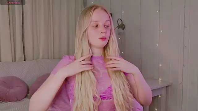 Beatrica Klein online show from April 16, 3:57 pm