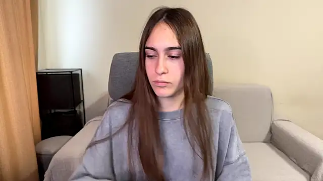 AliceKolltt online show from October 21, 7:42 am