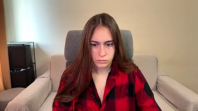 AliceKolltt online show from October 30, 9:33 am