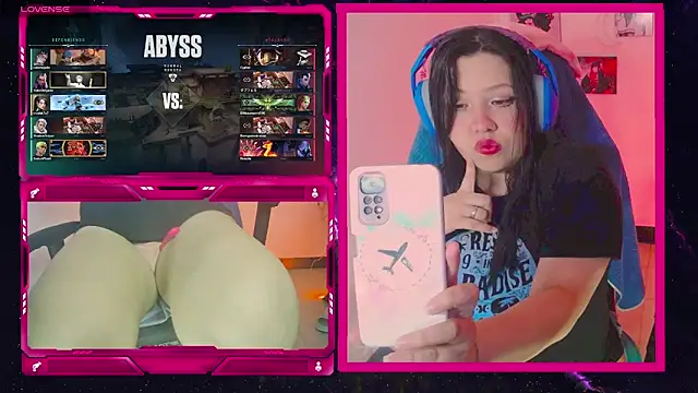 crystal7u7 online show from February 7, 12:09 am