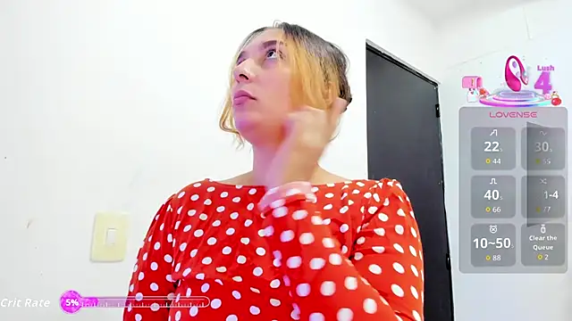 Snapshot of melina_thomson chatting on November 28, 4:26 am melina thomson online show from November 28, 4:26 am