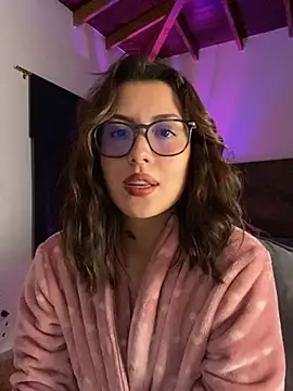 EmaSaenz online show from February 1, 11:48 pm