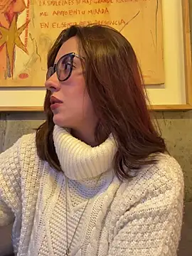 EmaSaenz online show from February 18, 10:25 pm