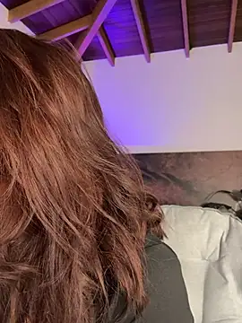 EmaSaenz online show from March 19, 1:10 am