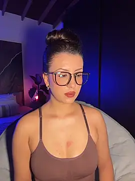 EmaSaenz online show from October 22, 9:47 pm