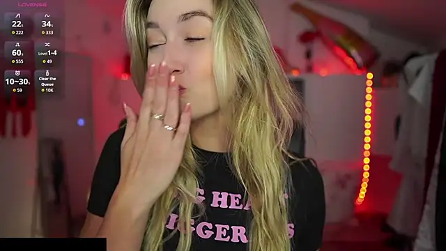 Alexis   Texas online show from September 17, 7:04 pm