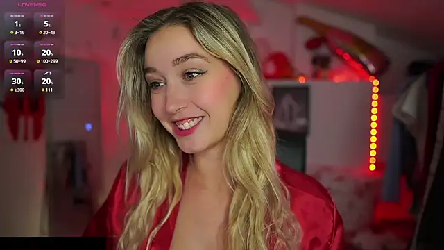 Alexis   Texas online show from October 4, 1:31 pm