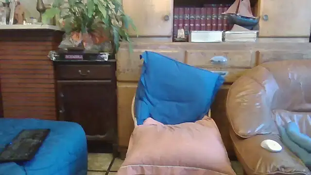 sympatrique online show from December 5, 11:49 am