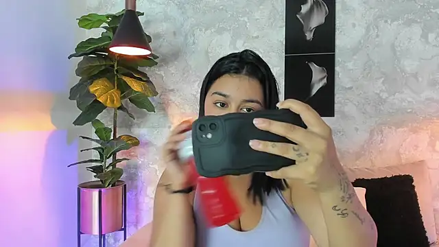 Snapshot of alina_stark chatting on September 10, 7:58 pm alina stark online show from September 10, 7:58 pm