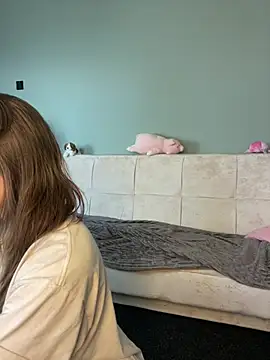 HumbleJess online show from April 17, 9:23 am