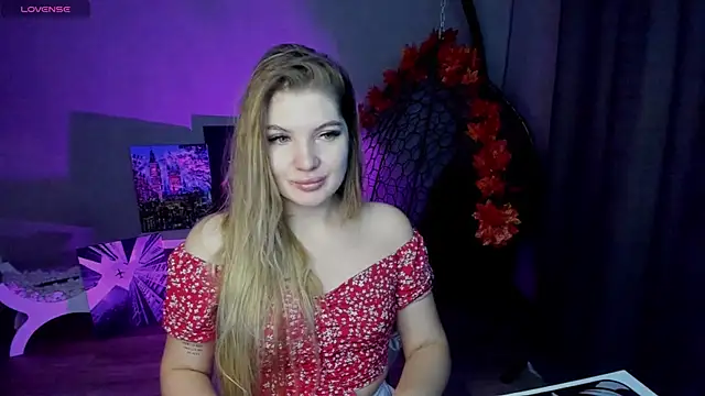 lily williamss online show from September 15, 12:10 am