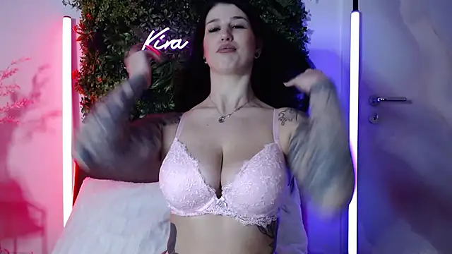 KiraKane1 online show from January 17, 12:10 pm