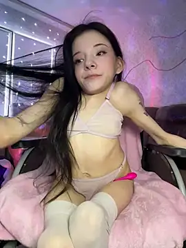 MiniSophiaa online show from January 20, 9:24 am