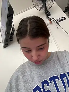 Lia sex69 online show from February 17, 3:20 pm