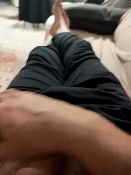 Snapshot of xozox chatting on January 3, 9:26 pm xozox online show from January 3, 9:26 pm