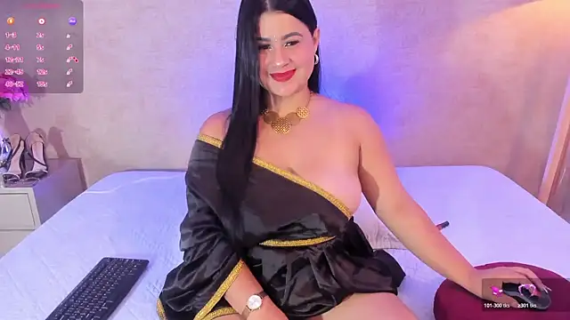 Snapshot of miahkumar chatting on November 18, 12:31 pm miahkumar online show from November 18, 12:31 pm