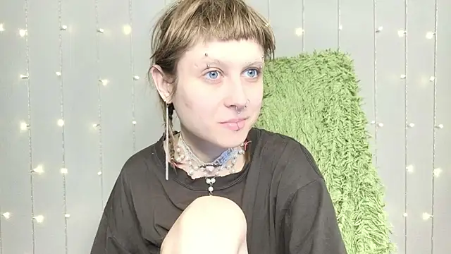 kortny yo online show from December 21, 9:15 pm