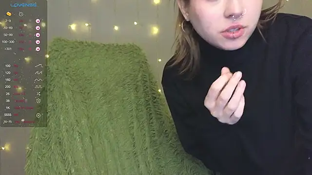 kortny yo online show from January 12, 2:14 am