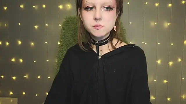 kortny yo online show from January 26, 2:45 am