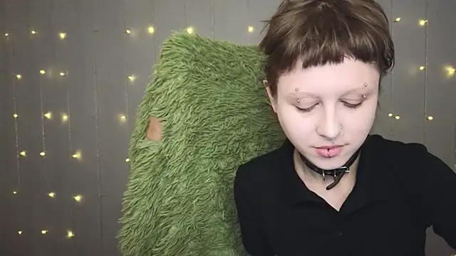 kortny yo online show from February 2, 9:34 pm