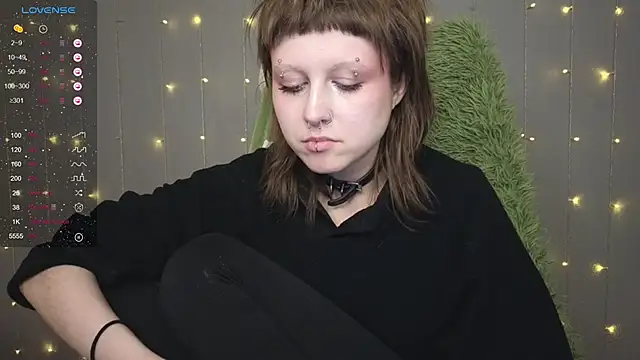 kortny yo online show from February 3, 12:36 am