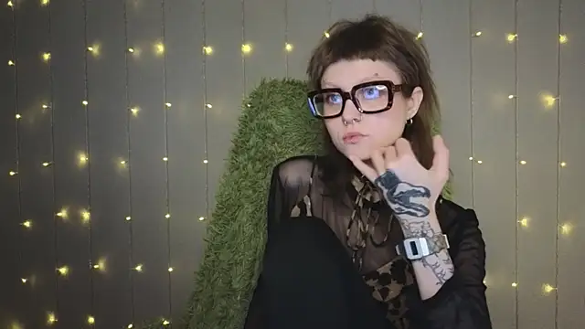 kortny yo online show from February 14, 3:36 pm