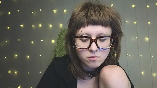 kortny yo online show from March 9, 3:54 am