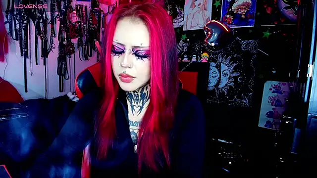 Snapshot of jannaink_ chatting on December 21, 12:07 am jannaink online show from December 21, 12:07 am