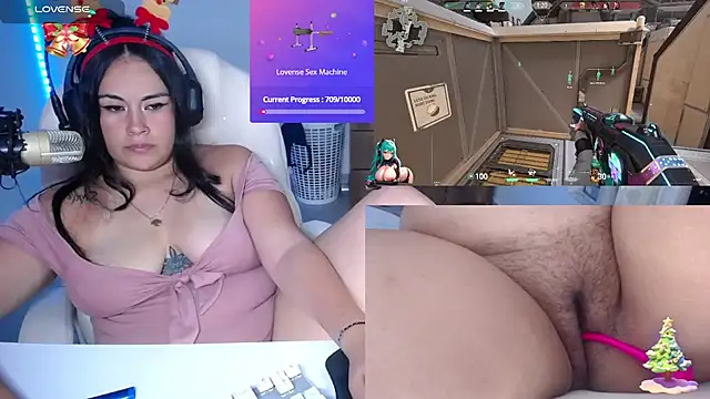 Snapshot of Sunny_Gamer7 chatting on December 13, 8:30 am Sunny Gamer7 online show from December 13, 8:30 am