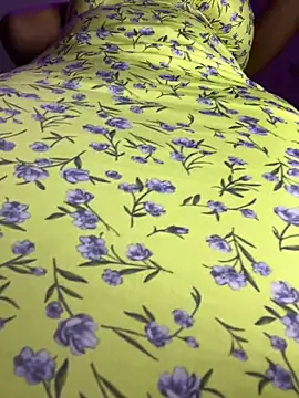 Cherrytowild online show from February 7, 8:40 am