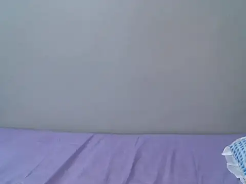 femaqueen online show from November 4, 5:12 pm