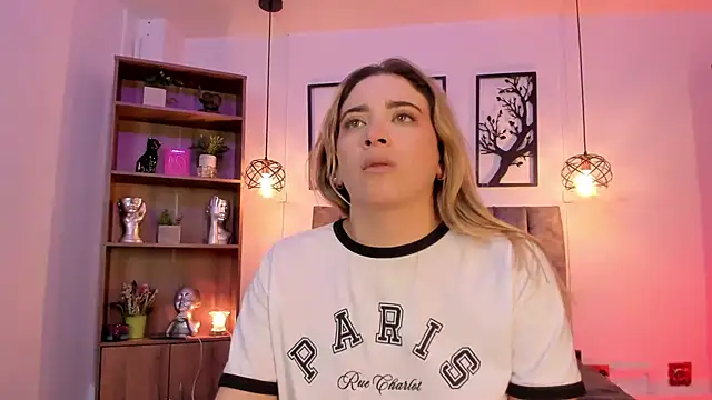 Snapshot of Andy_and_emma chatting on February 12, 3:27 pm Andy and emma online show from February 12, 3:27 pm