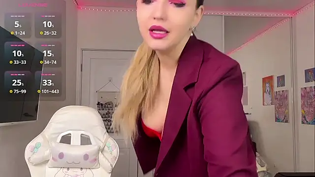 HoneySweetBee online show from February 25, 2:47 am