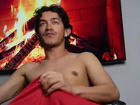 Snapshot of FelipheLive chatting on January 6, 2:59 am FelipheLive online show from January 6, 2:59 am