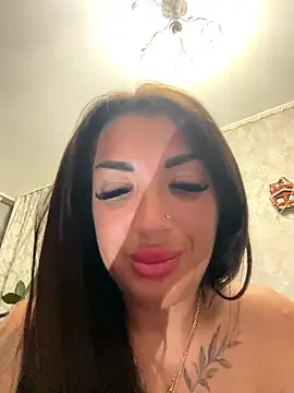 Snapshot of RuslanaXX chatting on January 12, 4:45 pm RuslanaXX online show from January 12, 4:45 pm