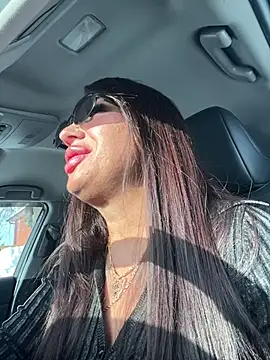 Snapshot of RuslanaXX chatting on February 12, 5:46 am RuslanaXX online show from February 12, 5:46 am