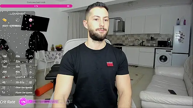 Snapshot of ZackFraser chatting on January 27, 5:14 am ZackFraser online show from January 27, 5:14 am