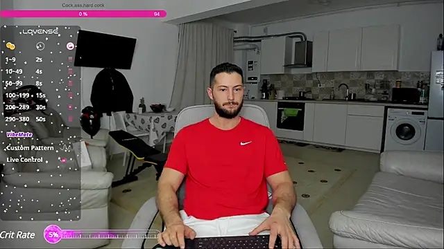 Snapshot of ZackFraser chatting on February 1, 5:07 am ZackFraser online show from February 1, 5:07 am