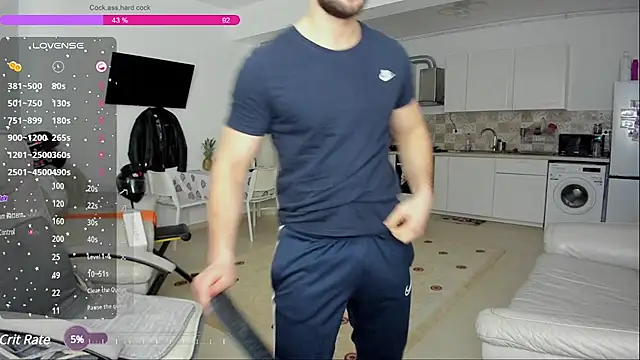 Snapshot of ZackFraser chatting on February 12, 8:06 am ZackFraser online show from February 12, 8:06 am