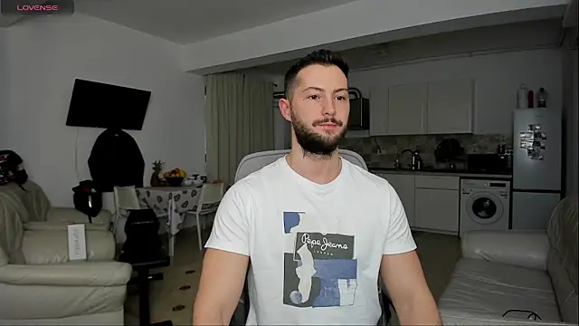 Snapshot of ZackFraser chatting on March 2, 5:23 am ZackFraser online show from March 2, 5:23 am