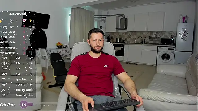 Snapshot of ZackFraser chatting on March 9, 8:18 am ZackFraser online show from March 9, 8:18 am