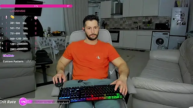 Snapshot of ZackFraser chatting on November 20, 5:23 pm ZackFraser online show from November 20, 5:23 pm