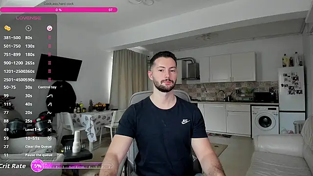 Snapshot of ZackFraser chatting on November 30, 9:24 am ZackFraser online show from November 30, 9:24 am