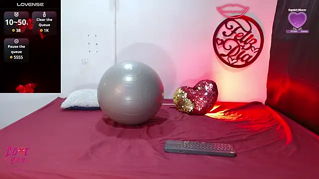 cleopatraa online show from February 24, 7:52 pm