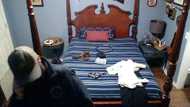 Onesieboy4daddys online show from December 17, 7:47 am